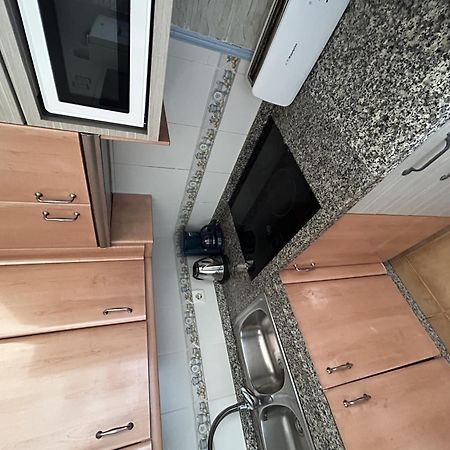 Apartamento Frente Al Mar Pedregalejo Malaga Luaran gambar